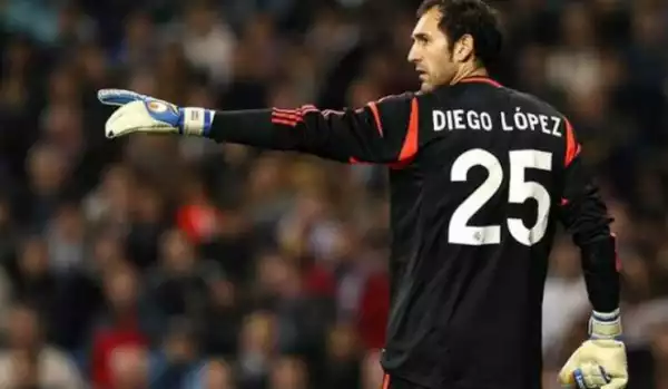 Report : Chelsea Close To Signing Diego Lopez 